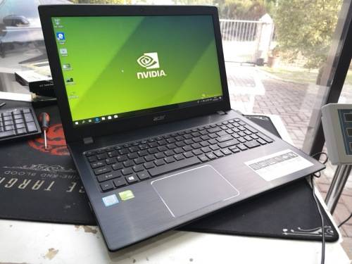 Ultimate business Laptop!*limited Edition*1000GB*ACER ASPIRE*i7-7500u*12GB DDR4*NVIDIA*R35K
